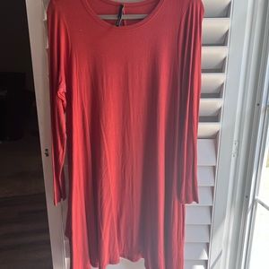 Long sleeve tshirt dress with pockets